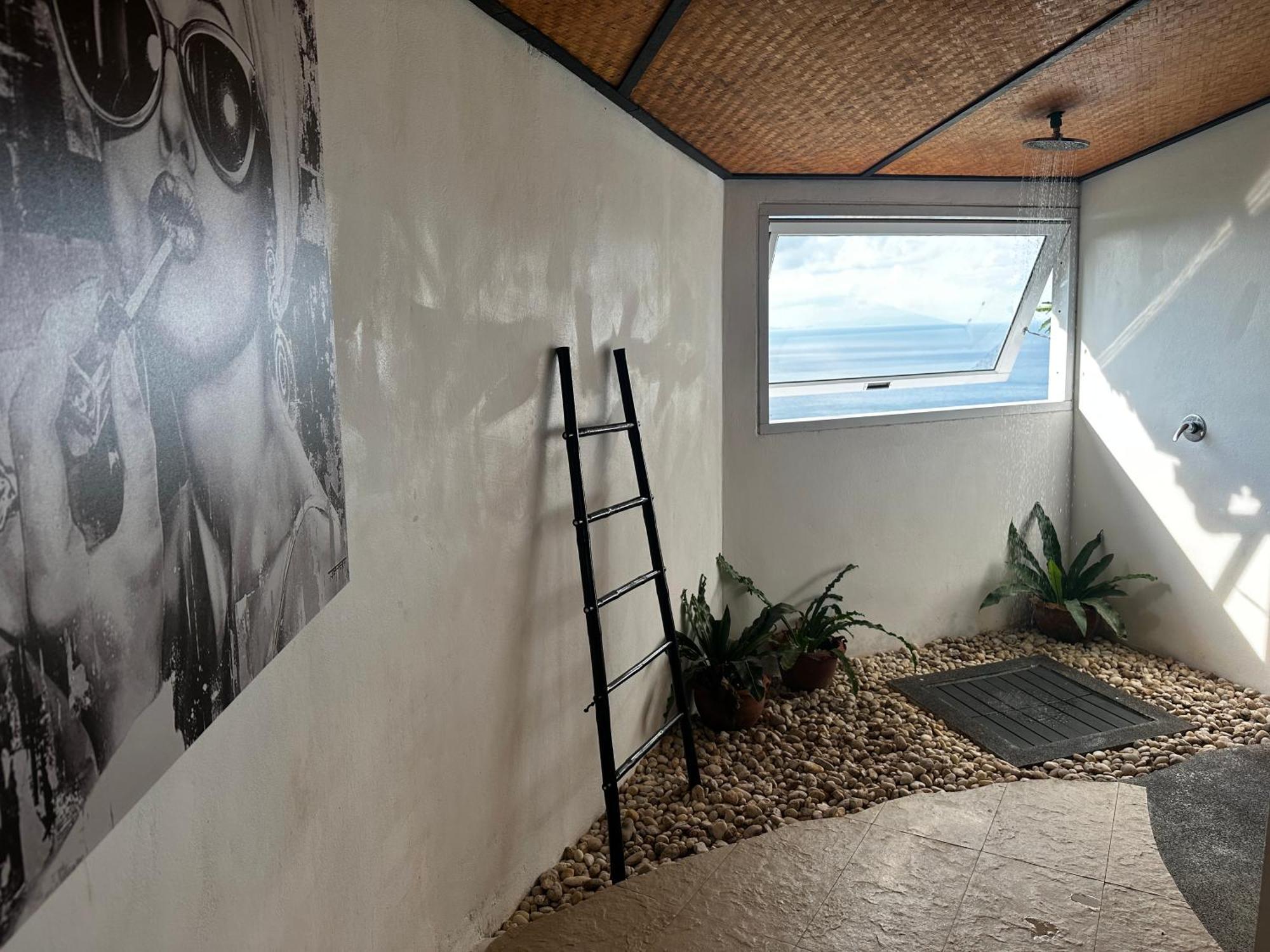 Villa On The Rocks Koh Tao Exterior photo